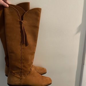Western style suede boots